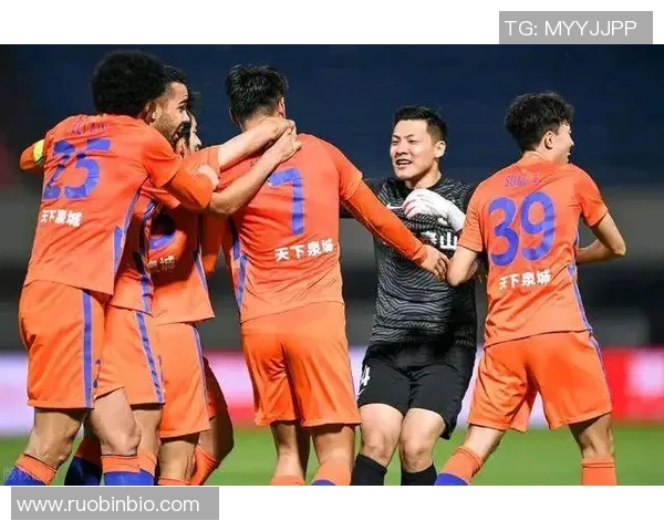 成都足球队的奋斗历程与冠军赛背后的故事揭秘 成都足球队的奋斗历程与冠军赛背后的故事揭秘