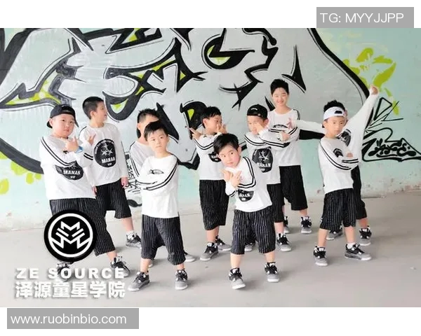 深圳街舞队的阵地战揭秘：热潮背后的文化与竞争解析