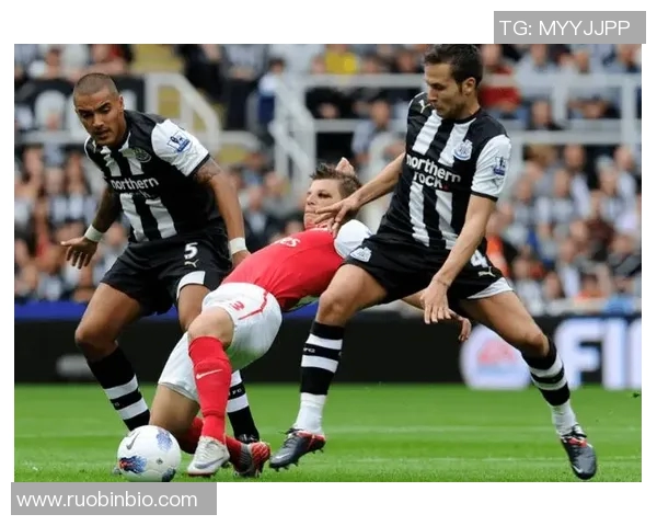 重庆飞盘队边路渗透分析探讨战术得失与改进方向 重庆飞盘队边路渗透分析探讨战术得失与改进方向