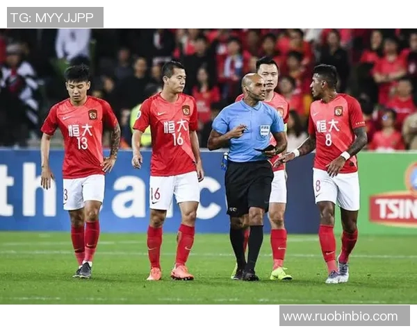 恒大与墨尔本激战正酣比分揭晓引发球迷热议