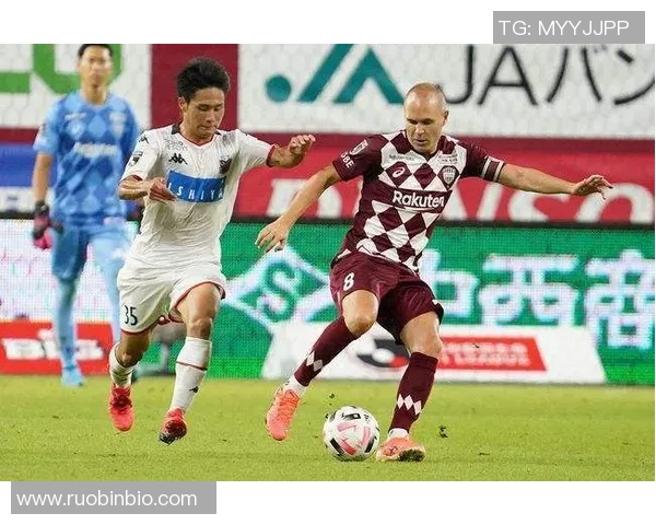 神户胜利船与川崎前锋的激烈对决展现足球魅力与战术智慧