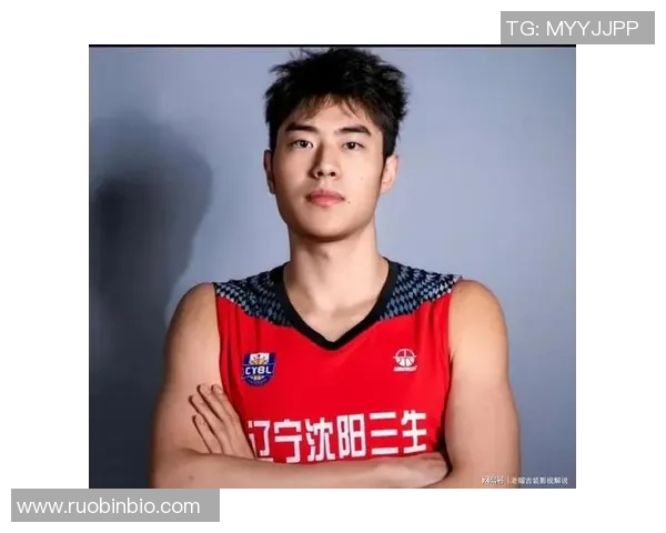 韩德君：从篮球场上的巨人到生活中的榜样，见证奋斗与荣耀的传奇人生